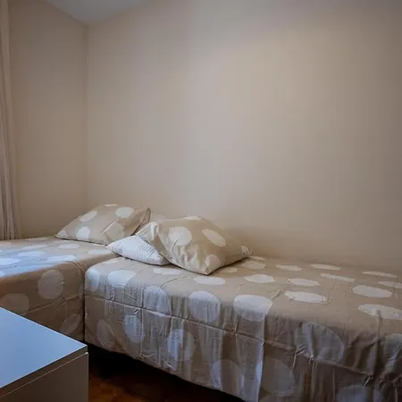 Apartman At253 Ground Floor With Pool Next To The