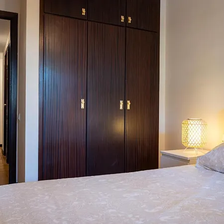 Apartman At253 Ground Floor With Pool Next To The *